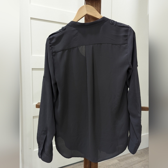 Banana Republic button up shirt, gray, size small - Picture 2 of 4